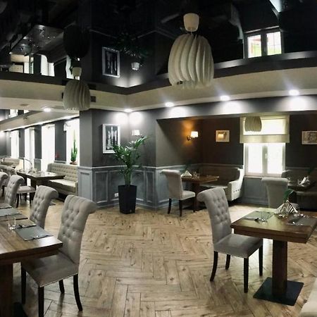 Szafirowy Dwor Hotel & Restauracja Gliwice Ngoại thất bức ảnh
