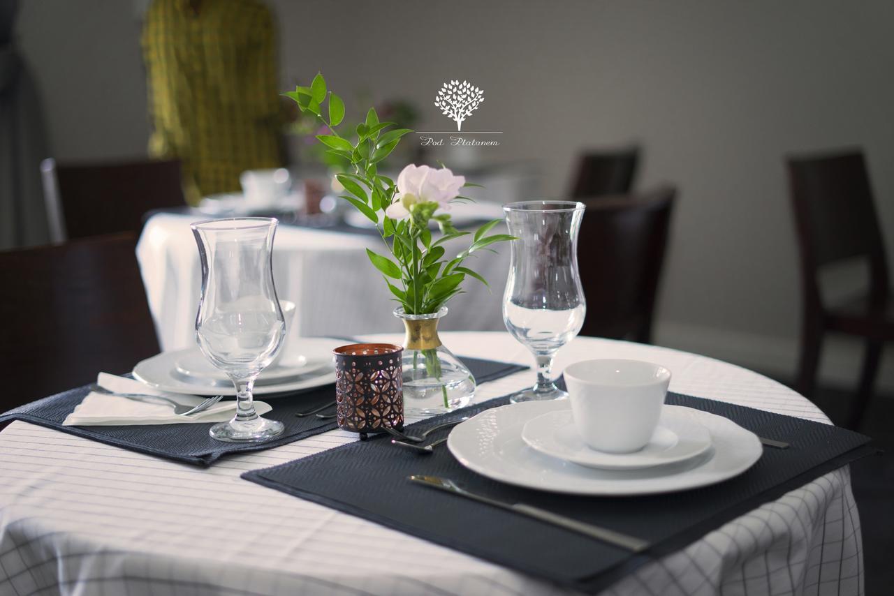 Szafirowy Dwor Hotel & Restauracja Gliwice Ngoại thất bức ảnh
